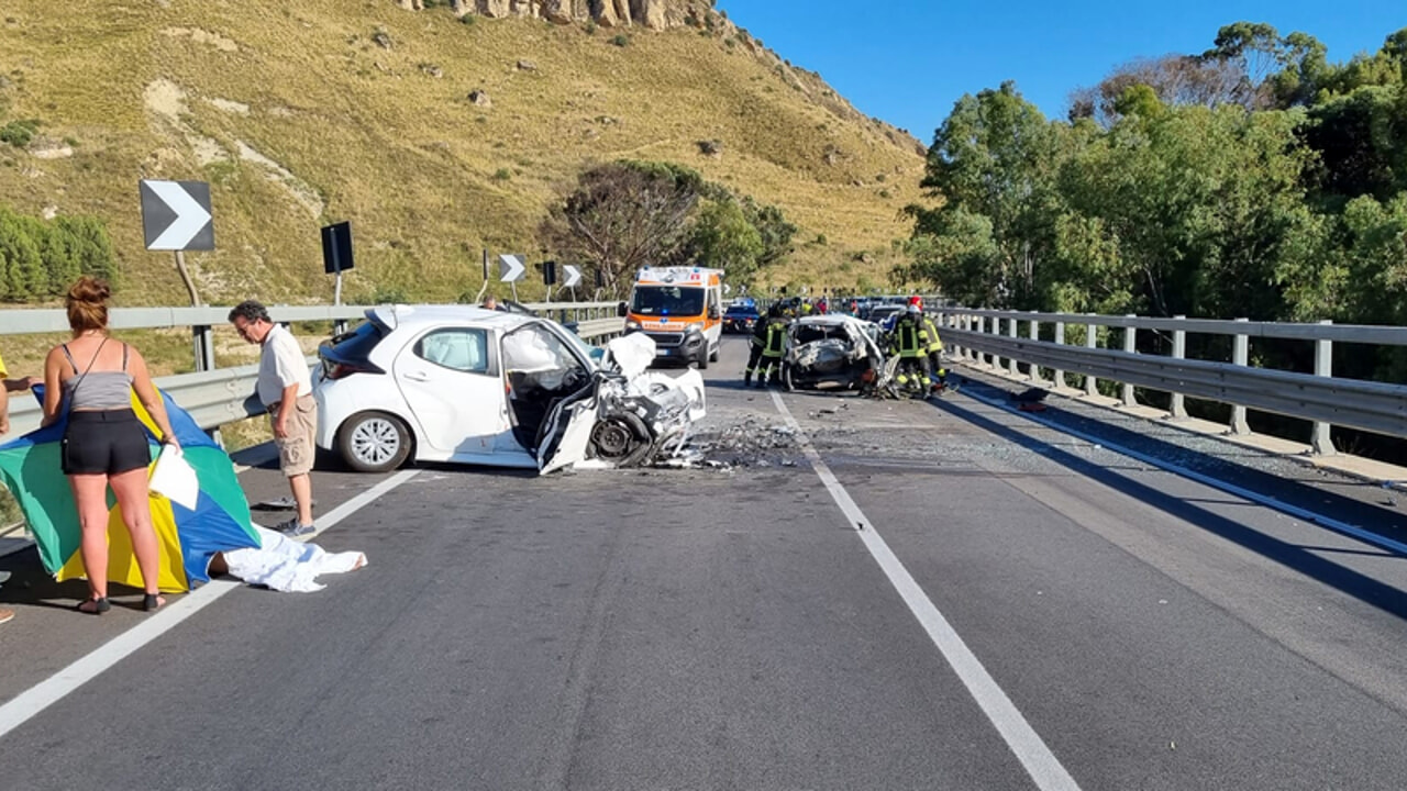 Incidente Stradale Sulla Caltanissetta Gela Business It