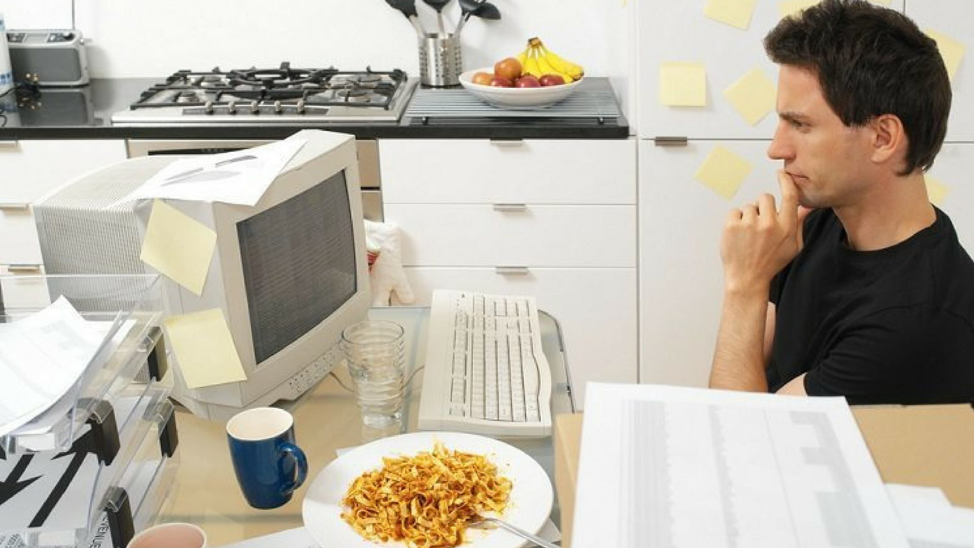 Lavorare da casa: perché è importante vestirsi bene